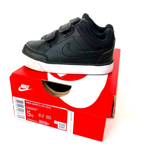Nike Other - Kids Nike shoes size 5